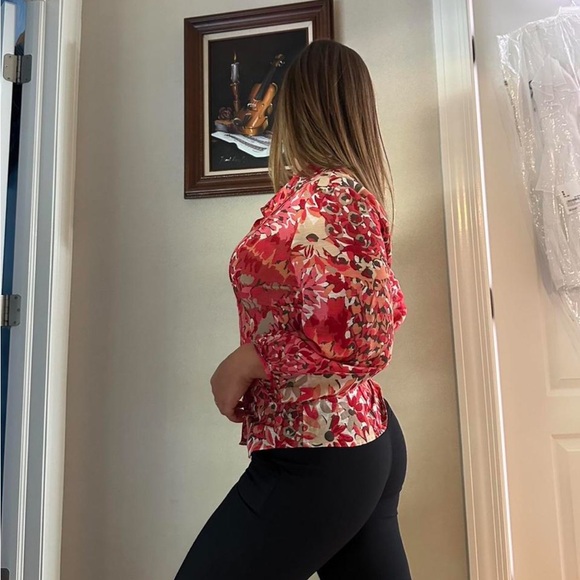 Nic + zoe pink floral button up - Picture 4 of 6